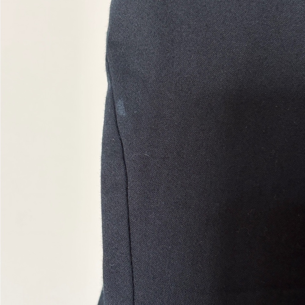 Sisley Black Pencil Skirt with Gray Ruffle Hem, size US 4 - Picture 10 of 10